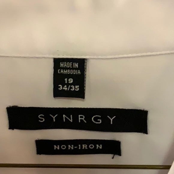 Synergy White No Iron Dress Shirt - Picture 2 of 2